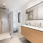 펜션 Infinity 1-7 Luxe Sea View 2b *