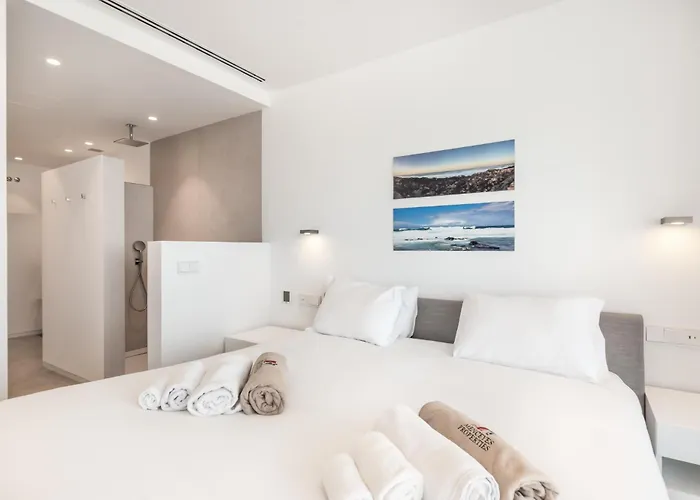 Semesterbostad Infinity 1-7 Luxe Sea View 2b *