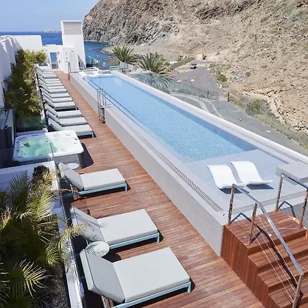 Infinity 1-7 Luxe Sea View 2b בית נופש פאלם-מאר