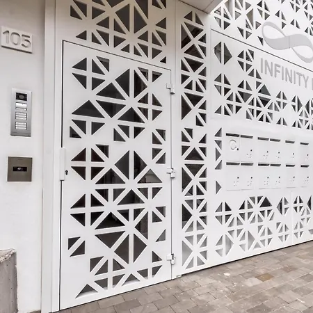 בית נופש Infinity 1-7 Luxe Sea View 2b