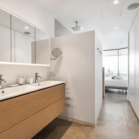 בית נופש Infinity 1-7 Luxe Sea View 2b פאלם-מאר